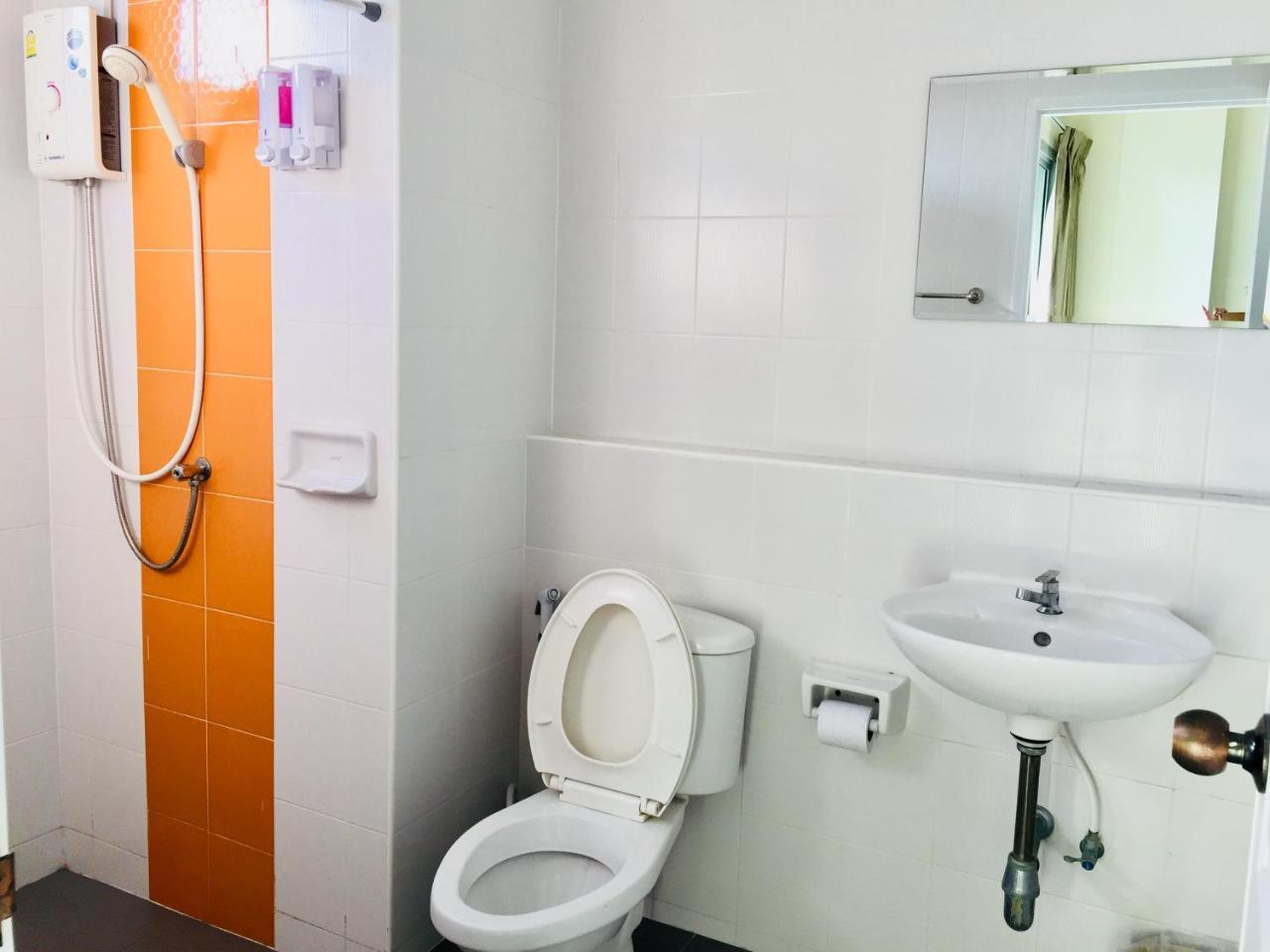 Thani Residence Chonburi Zewnętrze zdjęcie
